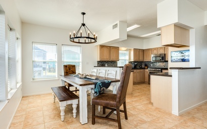 Beachfront Seaclusion 10