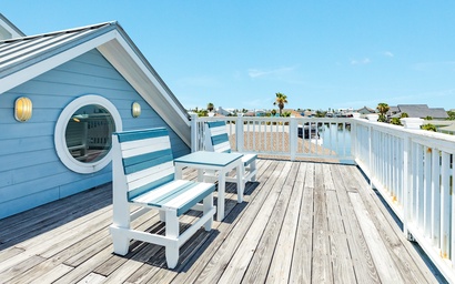 Discovery Bayhouse 9