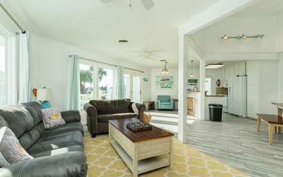 5 O'Clock Somewhere 4