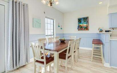 Beachfront Escape 10