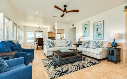 Beachfront Seaclusion 9