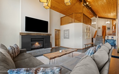 324 W. Buffalo St. 7
