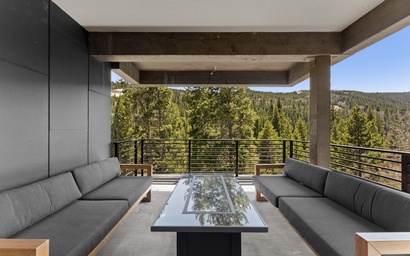 Ina's Way Townhomes, Unit B 2