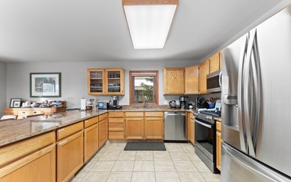 1101 Mesa Drive 9