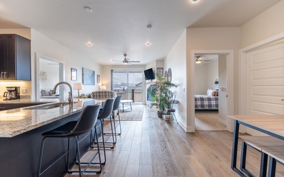 Sail Lofts #303 5