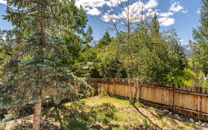 345 Rainbow Court : 2 6