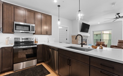 Brightwood #201, Building 2 10