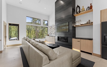 Ina's Way Townhomes, Unit D 7