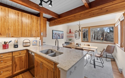 Tennis Townhome #1336 : 2 8