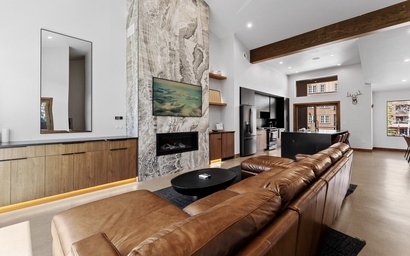 Ina's Way Townhomes, Unit B 6