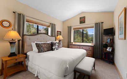 102 Streamside Circle 9