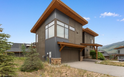 15 W Ben Lane (Summit Sky Ranch)