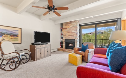 The Lodge at Lake Dillon #308 6