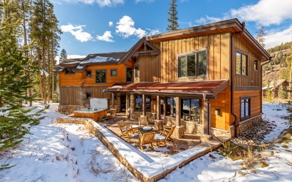 555 Independence Road 3