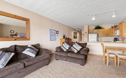 East Bay Condos #111 5