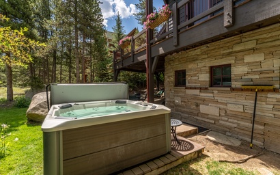 580 Elk Circle : 2 2