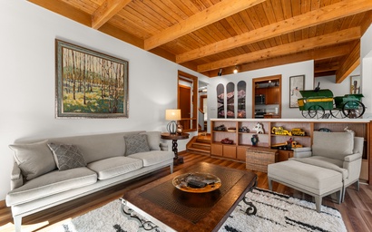 Tennis Townhome #1327 : 2, 225 6