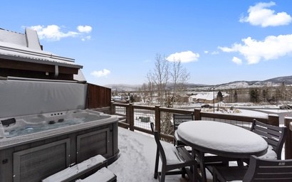 Watertower Place Condos Unit 202, Building B 8