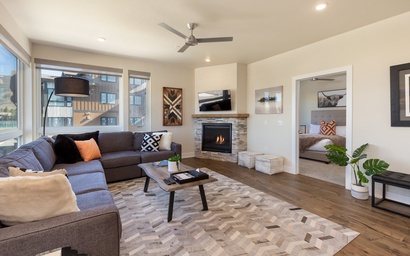 Sail Lofts #301 5