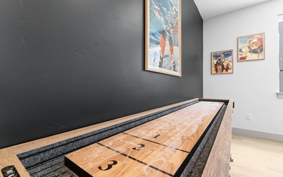 Skywalk Flat #204W 3