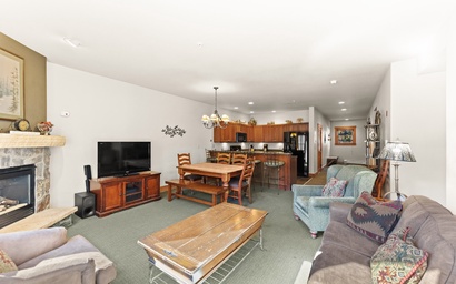Red Hawk Townhome #2340 6