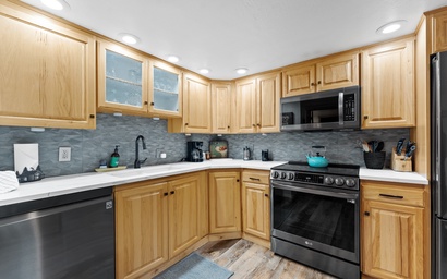 Summit House East #313 10