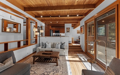Tennis Townhome #1321 8