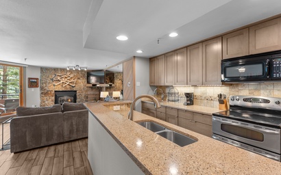Marina Place Building #4 Unit #416 8