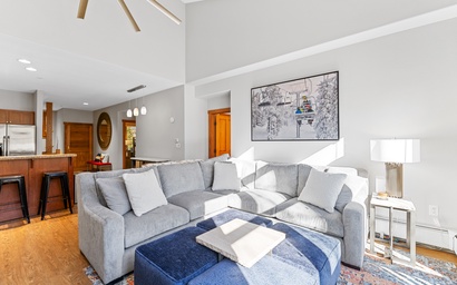 Red Hawk Townhome #2349 4