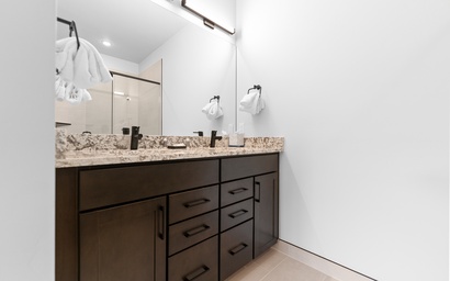 Brightwood #208 Building 2 6