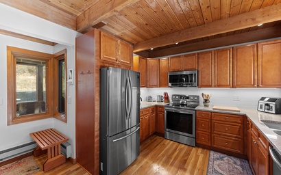 Tennis Townhome #1321 9