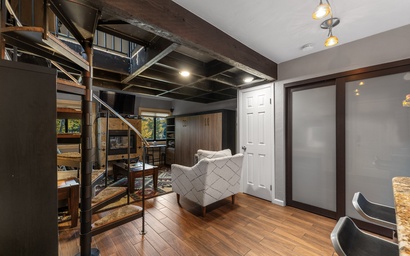 Retreat Condo #5 5
