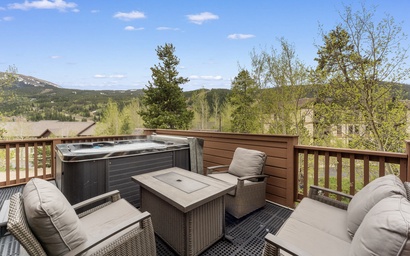 67 W Hanson Road : 2 3