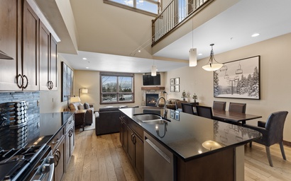Watertower Place Condos Unit 202, Building B