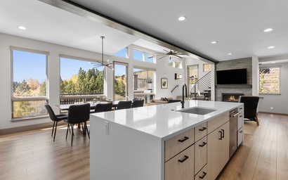 158 Caravelle Drive 9