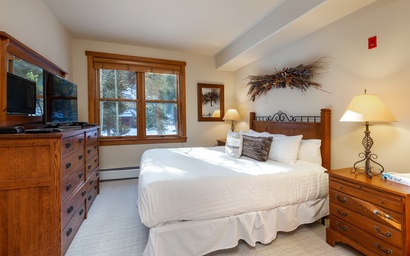 Red Hawk Townhome #2323 10