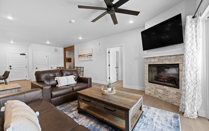 Brightwood #108, Building 2 7
