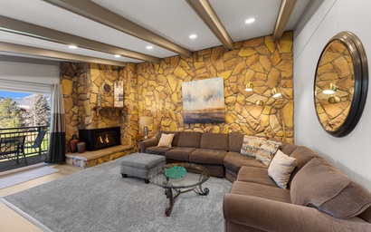 Lake Cliffe #305, Building A 5