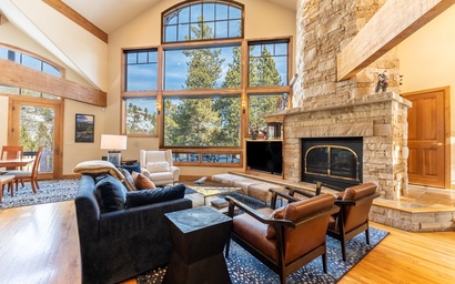 580 Elk Circle : 2 4