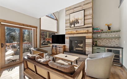 101 Tall Pines