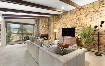 Lake Cliffe #307, Building A