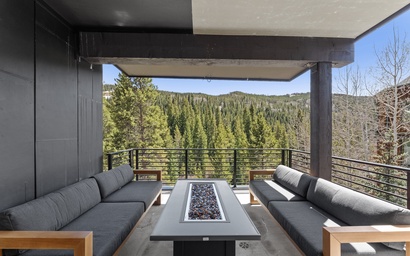 Ina's Way Townhomes, Unit A 3