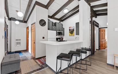 Key Condo #2975 9