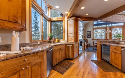 580 Elk Circle : 2 10
