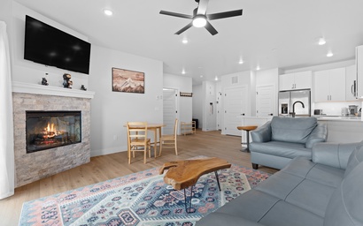 Brightwood #204 Building 1 9