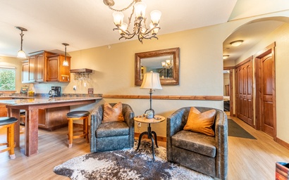 Cinnamon Ridge Building 1, #142 9