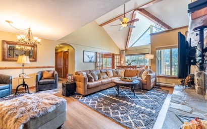 Cinnamon Ridge Building 1, #142