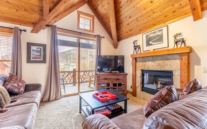 Cabins in the Pines #12 : 2 8