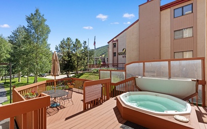 Summit House East #313 3
