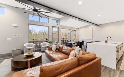 164 Caravelle Drive 6